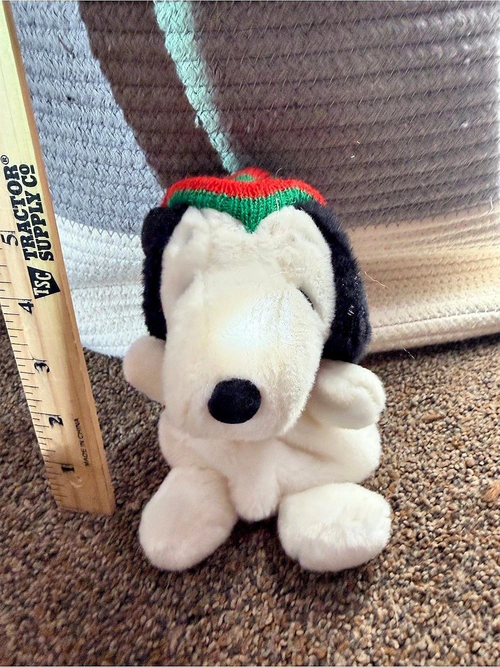 PEANUTS Snoopy Holiday Palm Plush Toy